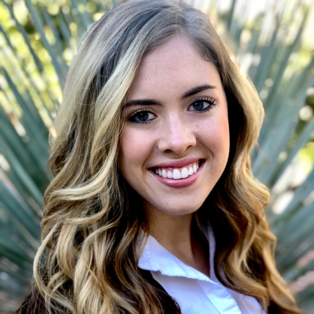 Meet your Posher, Isabelle